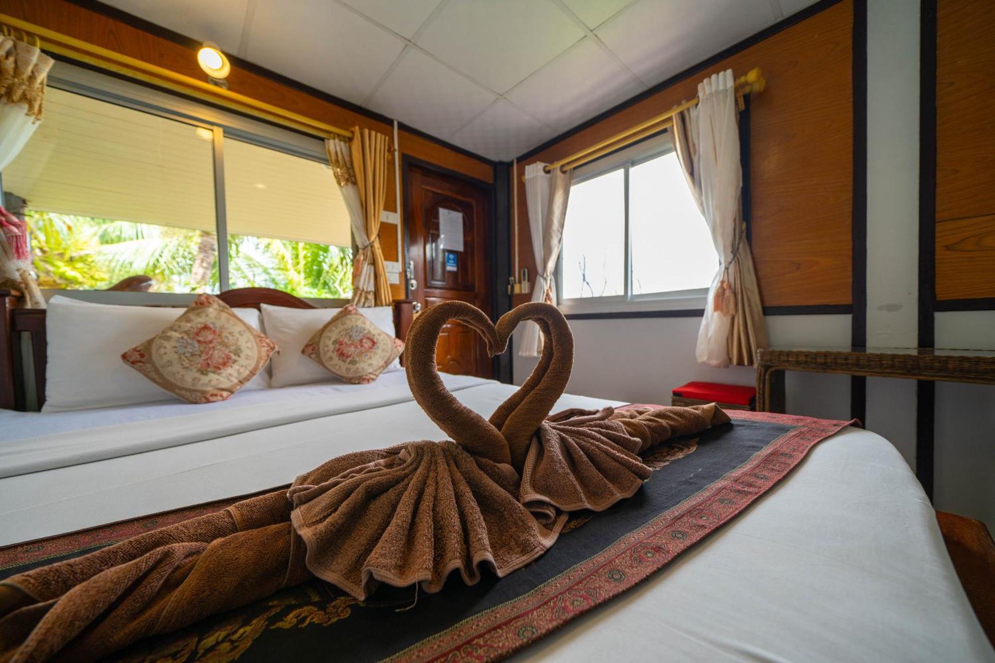 Tongta Phaview Resort Koh Samet Exterior photo